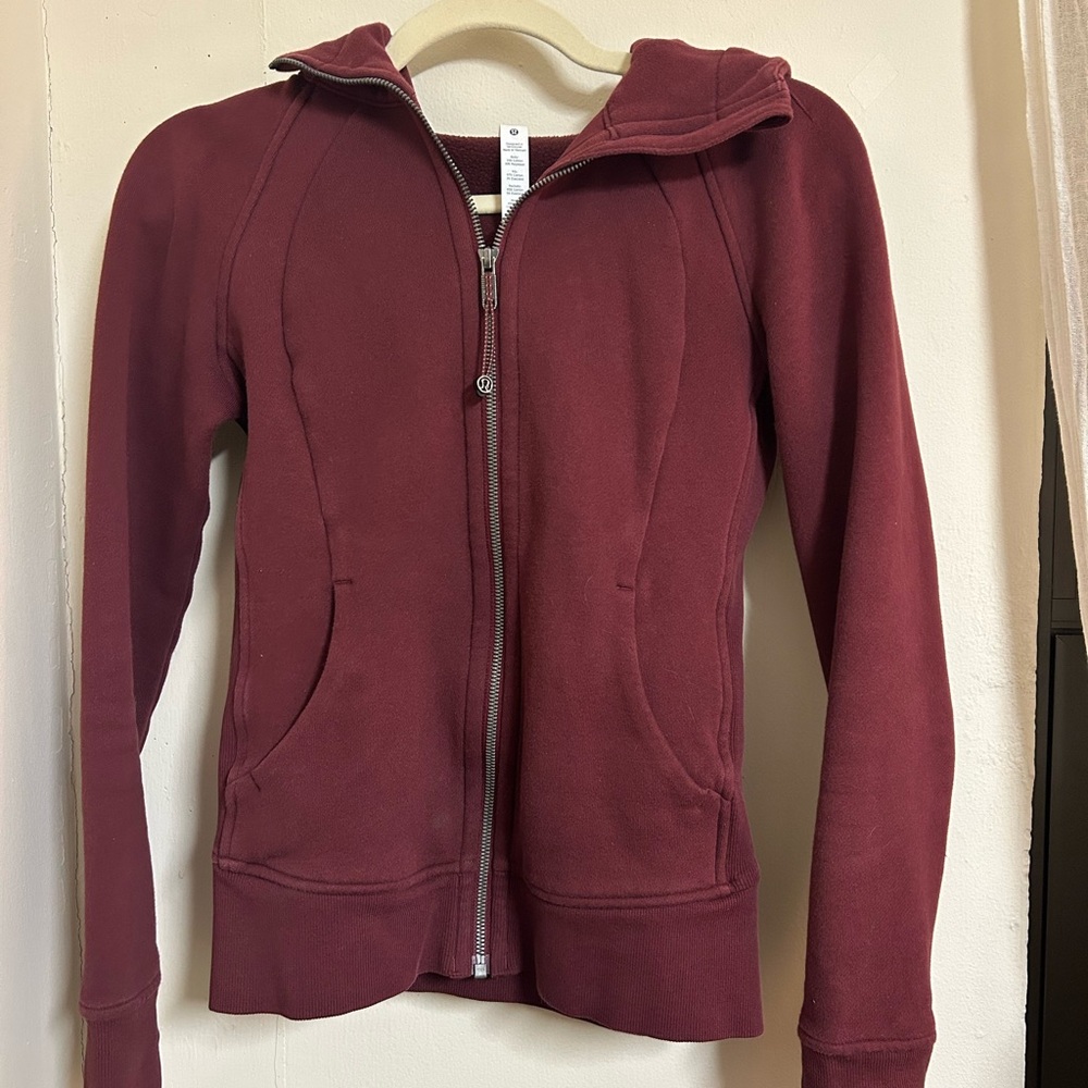 LULULEMON maroon scuba full zip jacket